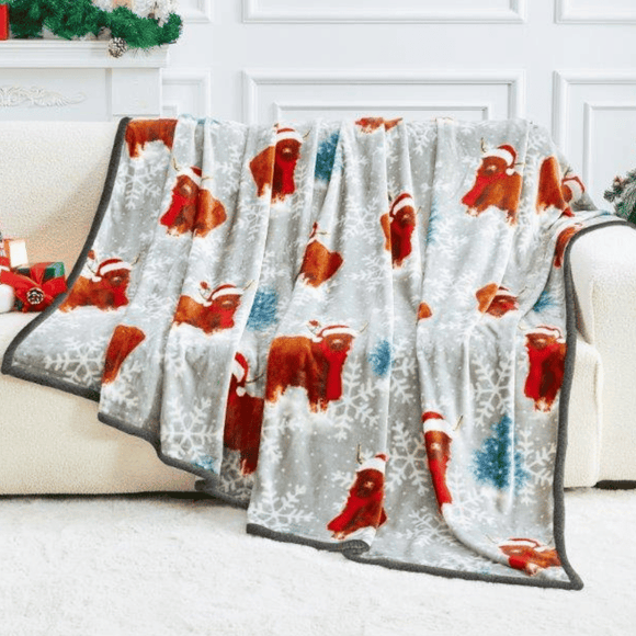 Winter Highland Cow Christmas Flannel Luxury Sherpa Throw 150x230cm