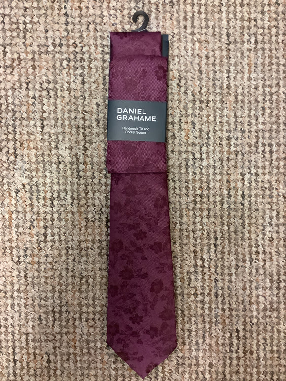 Daniel Grahame Red Standard Width Tie