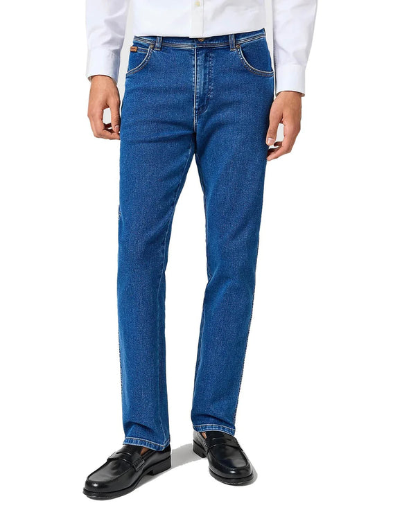 WRANGLER Texas 821 Straight Leg Jeans in MIdnight Shadow