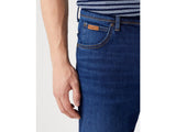 WRANGLER Texas Straight Leg Jeans in Dancing Water