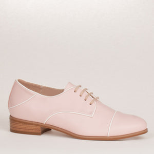 ZANNI & CO Shuidong Soft Pink Laced Shoe